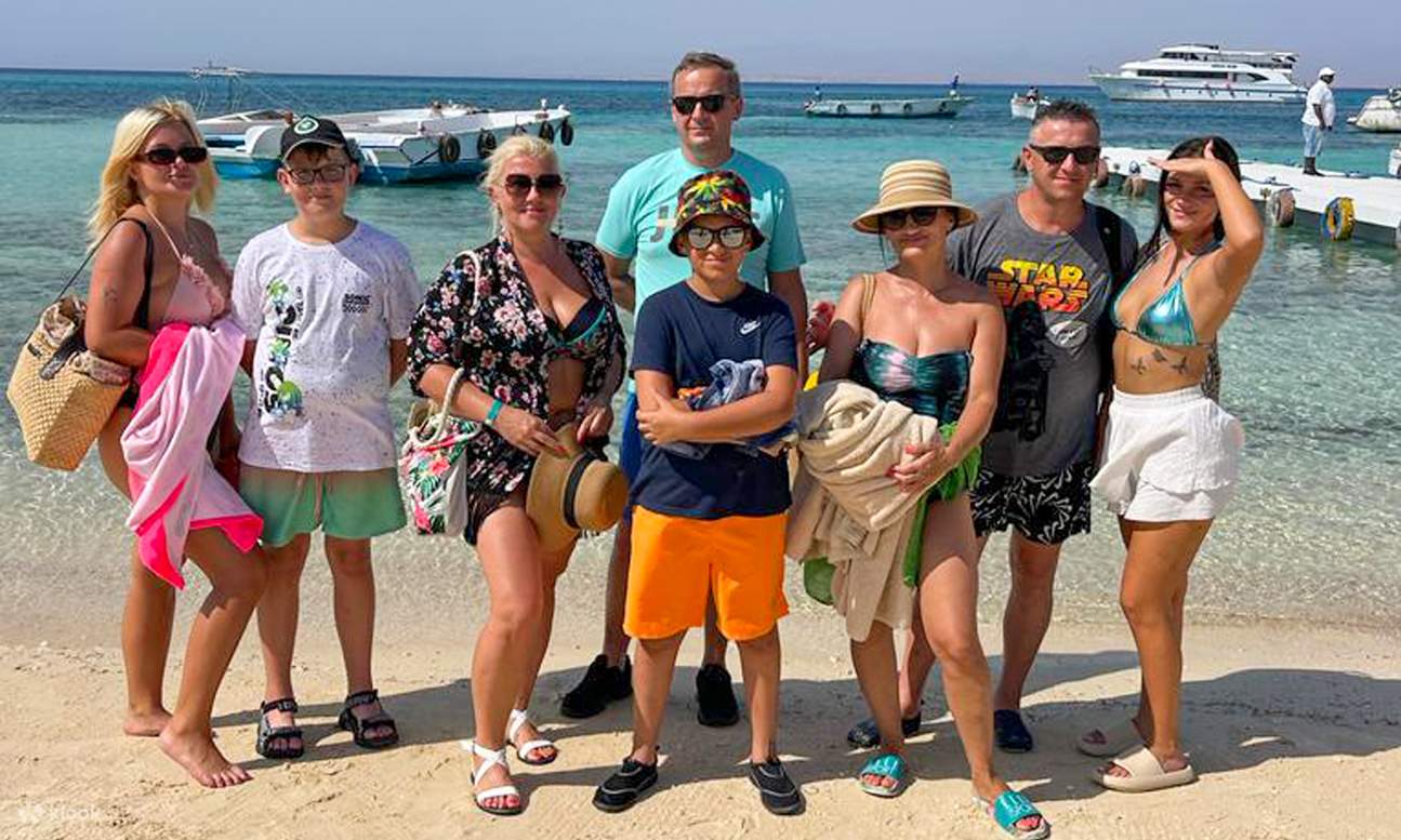 Snorkeling: Paradise Island with 2 Snorkeling Stops - Klook