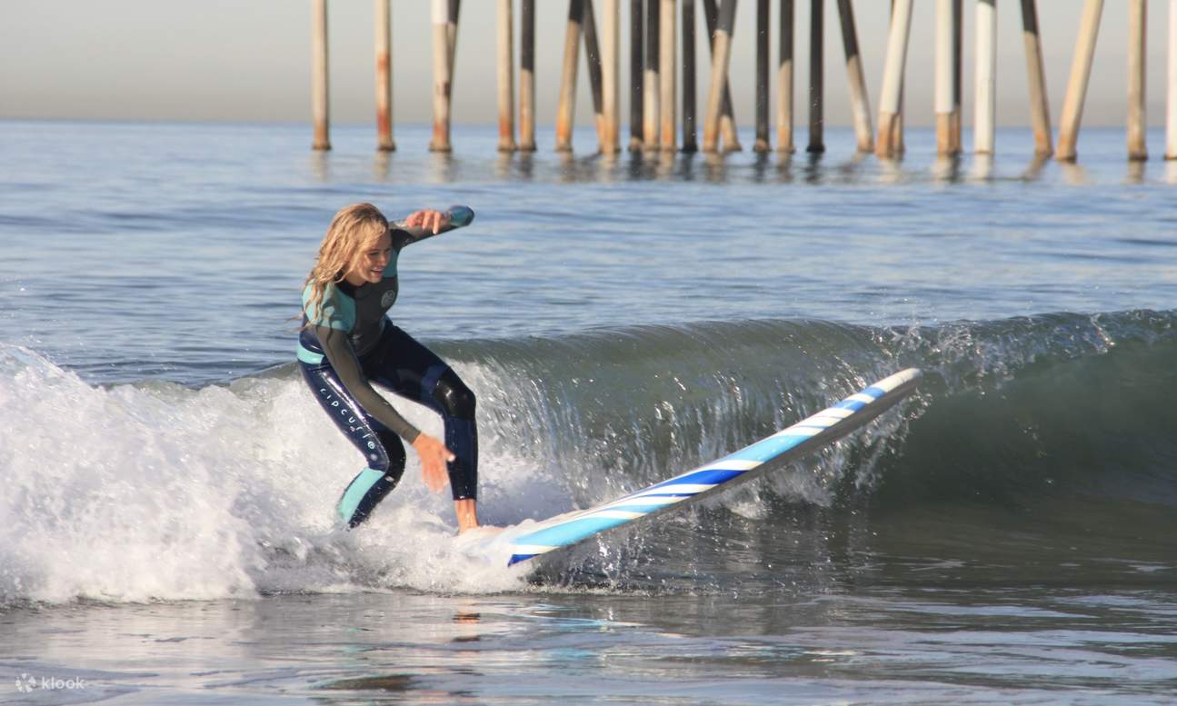 Surfing Class in Los Angeles Klook India