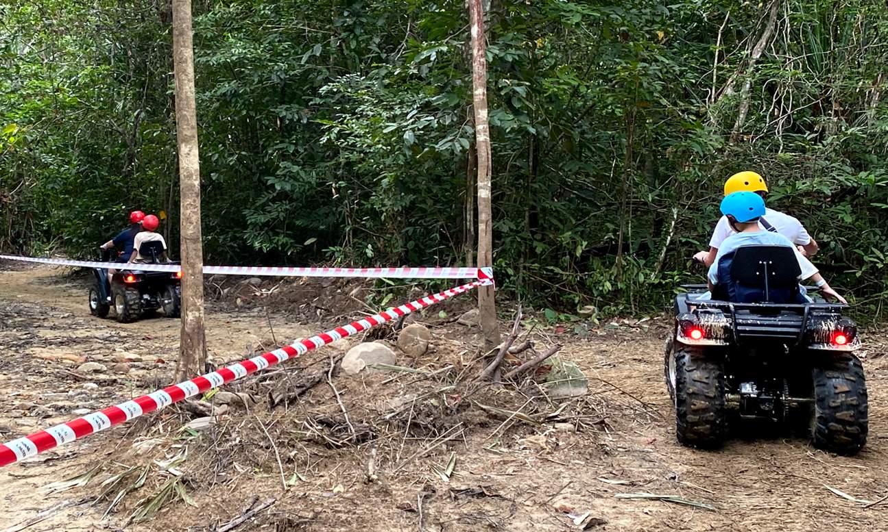 Le terrain est peu accidenté et sûr.