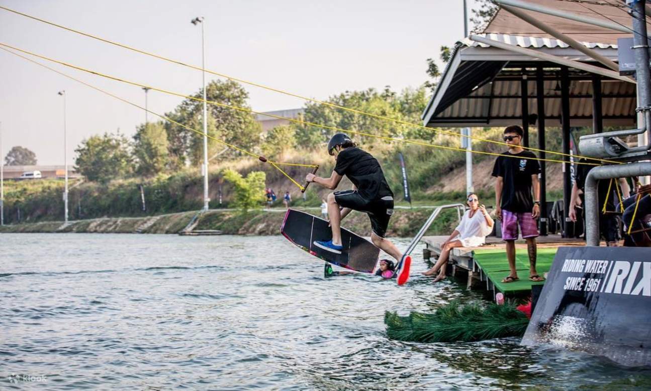 Wakeboarding Experience at Thai Wake Park in Pattaya Klook