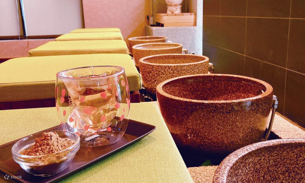 Royal Courtyard Massage Foot Massage