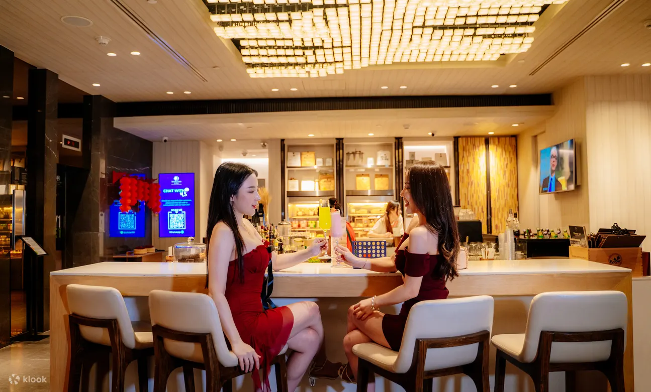 曼谷隆齐希尔顿逸林酒店 OPEN 酒吧