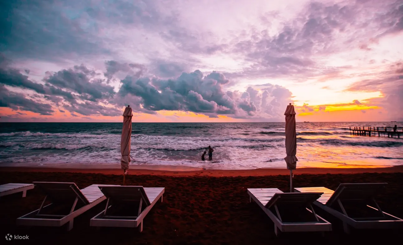 透过Klook客路独家优惠，探索日落萨纳托海滩（Sunset Sanato Beach）的自然魅力！