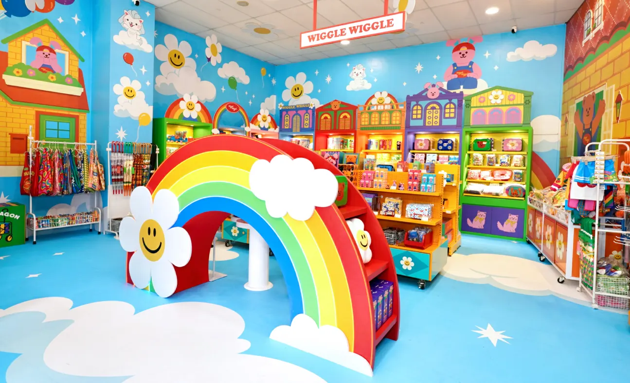 Wiggle Wiggle pop up store in Singapore Flyer
