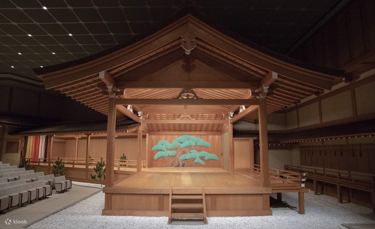 能-能-体験ツアー：日本の伝統芸能ショー | Klook