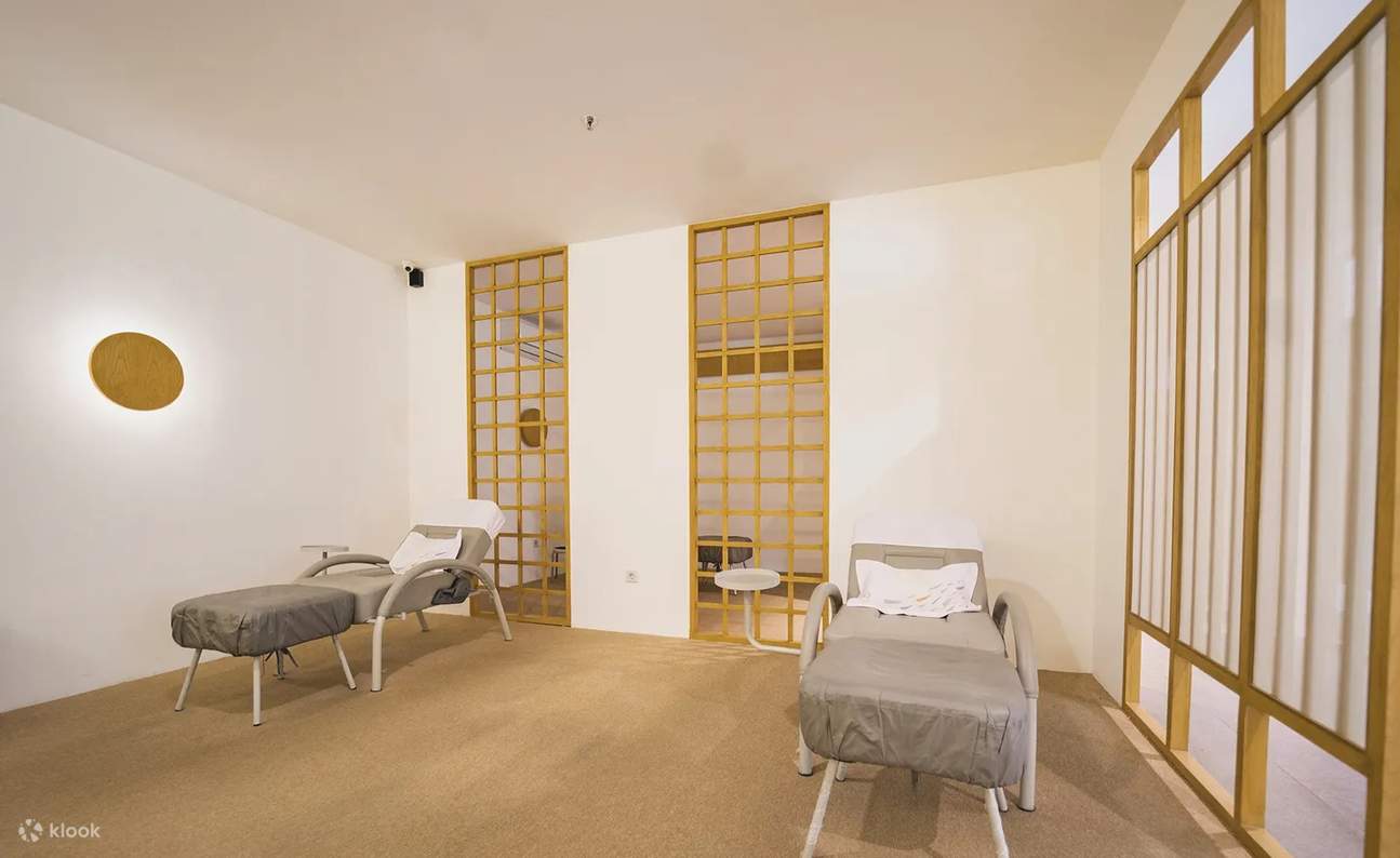 泗水 Tunjungan Plaza Meiso 足体养生