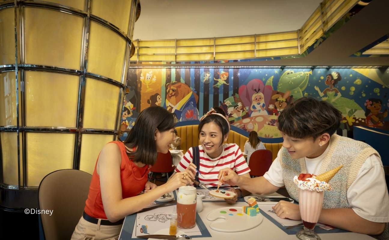 Hong Kong Disney's Hollywood Hotel - Ink & Plate | Dinner Buffet