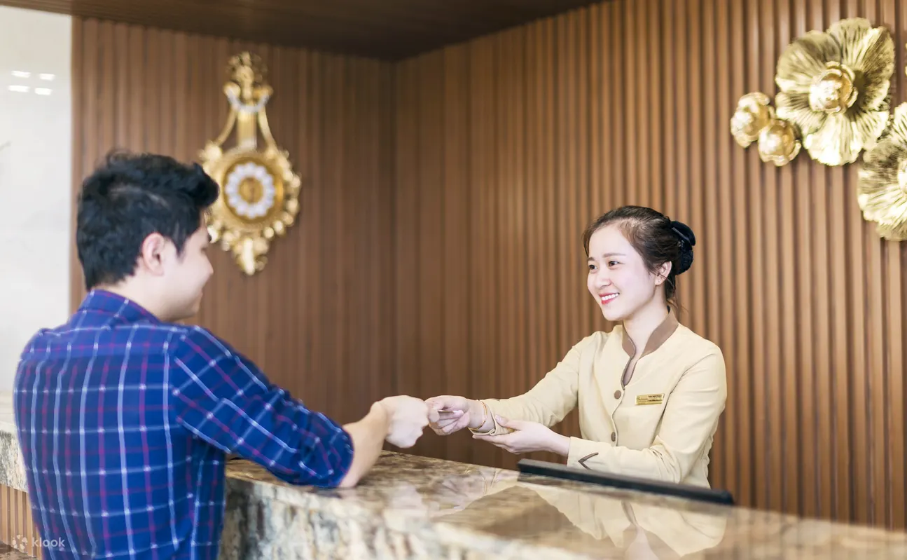 岘港巴科纳酒店 (Balcona Hotel Danang) 提供免费机场接机服务