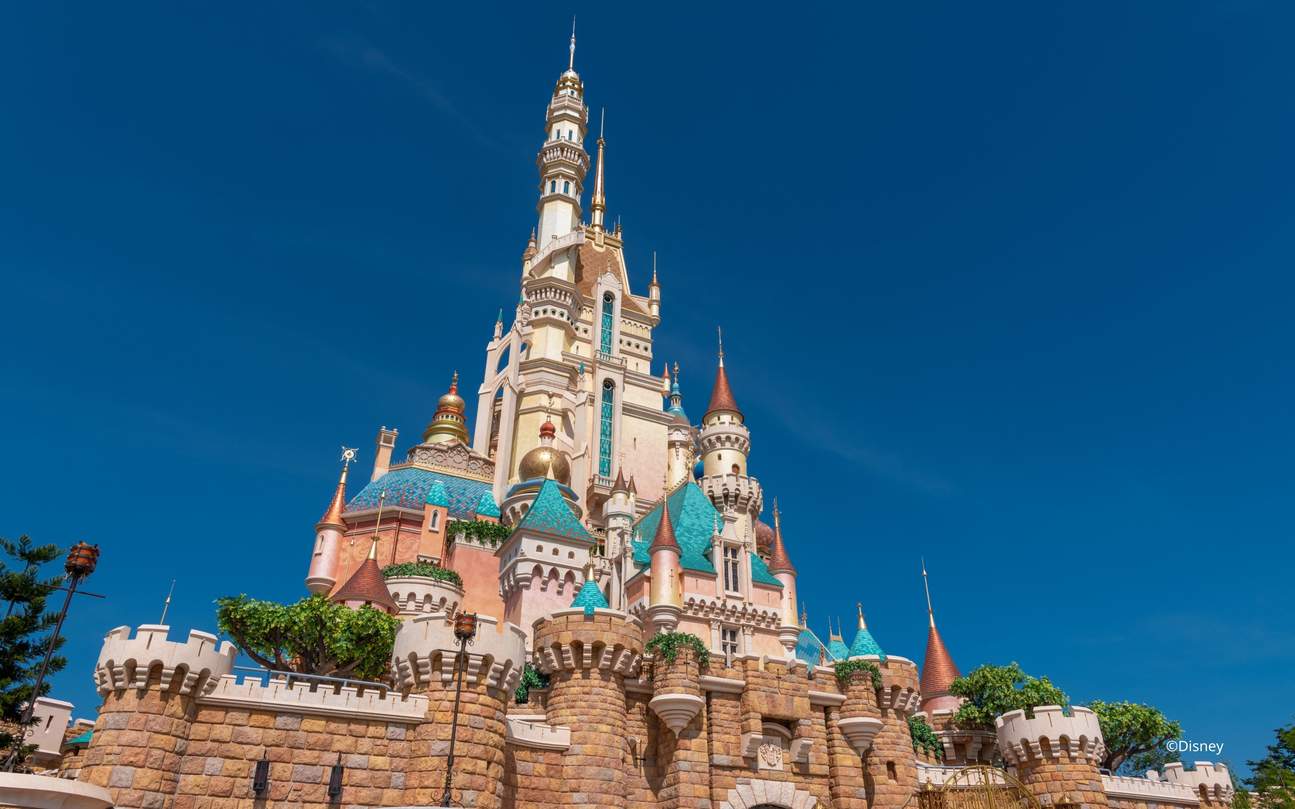 Standing as a shining beacon of courage, hope and possibility, The Castle of Magical Dreams stands proudly as the centerpiece of Hong Kong Disneyland, which is built on 13 classic Disney tales of Princesses and Queens and inspires all to dream big.