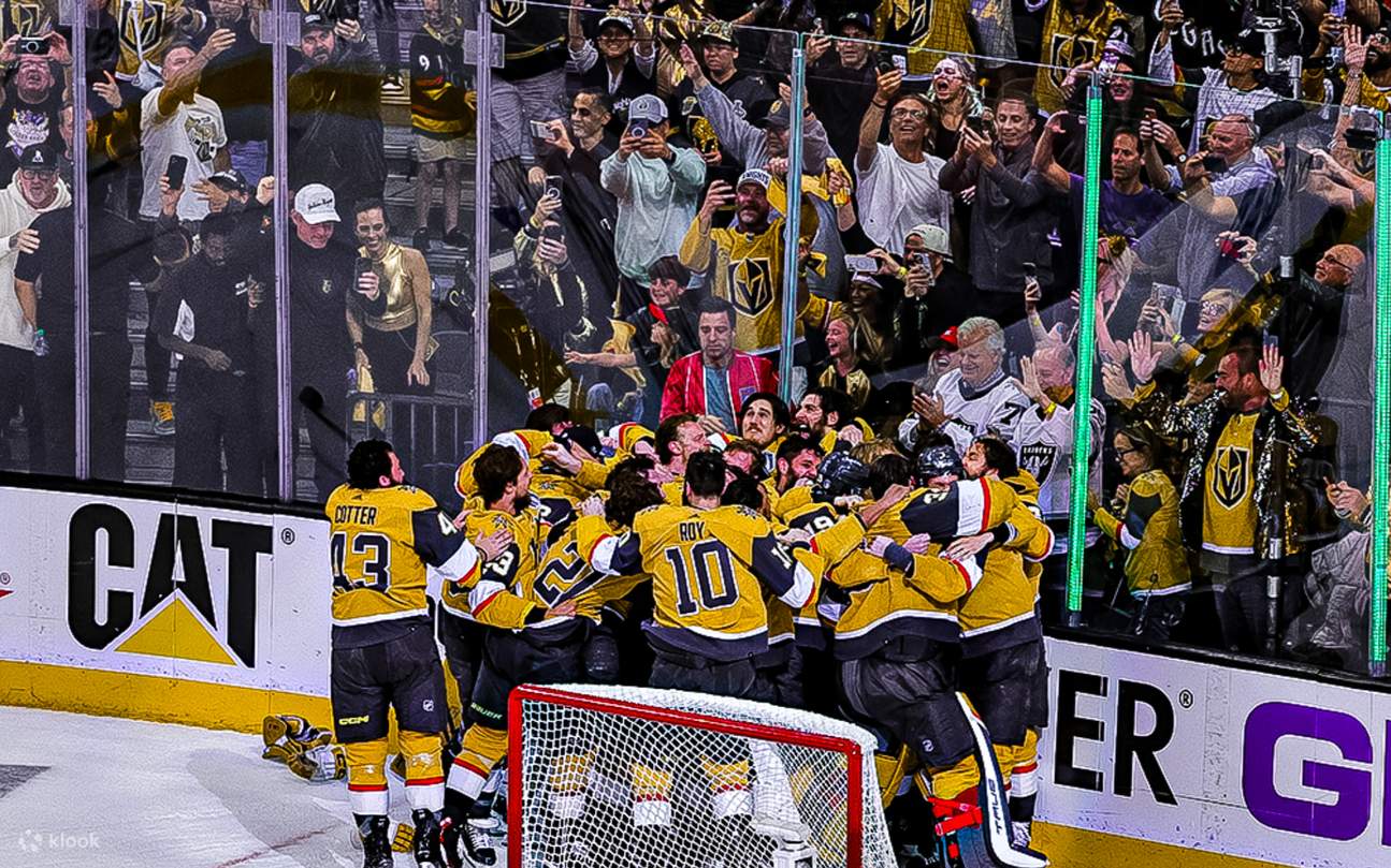 Rasakan sensasi Vegas Golden Knights saat mereka menghadapi tim lain di T-Mobile Arena
