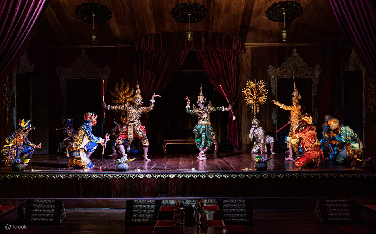 โรงละครอัปสรา: อนุรักษ์นาฏศิลป์ดั้งเดิม พร้อมบริการรับส่งด้วยรถตุ๊กตุ๊ก 