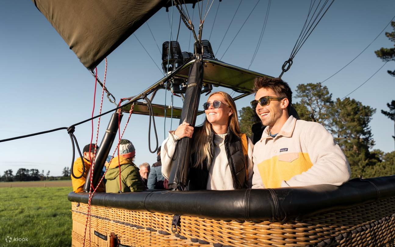 메스번 마운트헛 열기구 체험