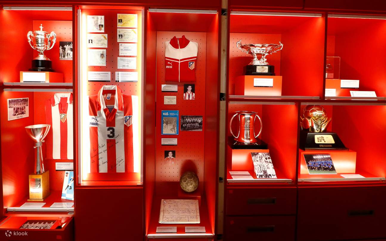 ค้นพบประวัติศาสตร์ของแอตเลติโก มาดริด ผ่านการทัวร์ชมสนามและพิพิธภัณฑ์แบบเจาะลึก