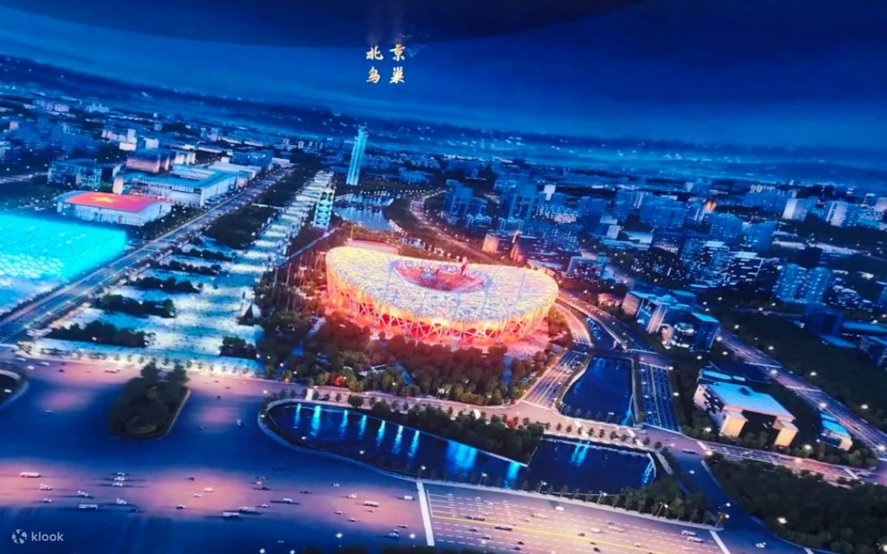 动感画面营造出赛博朋克风的科技感沉浸体验