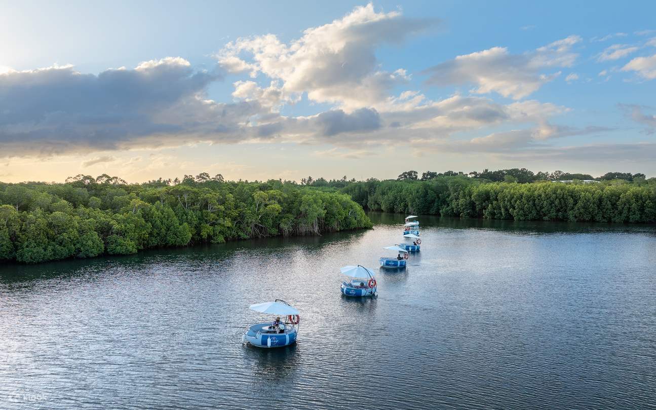 フィジー デナラウ島 エコ電気式セルフドライブBBQボートクルーズ