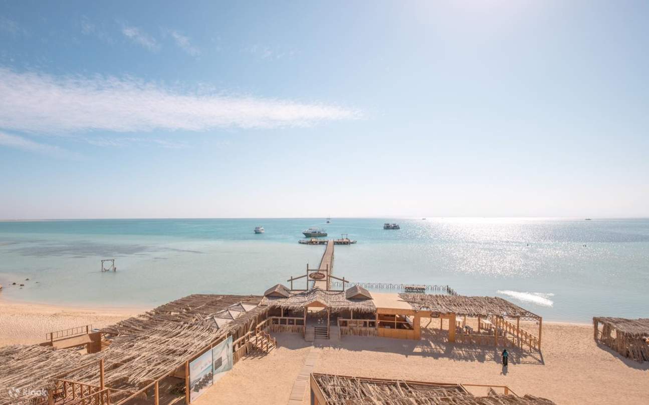 Escursione di snorkeling all'isola di Orange Bay con sport acquatici - Hurghada