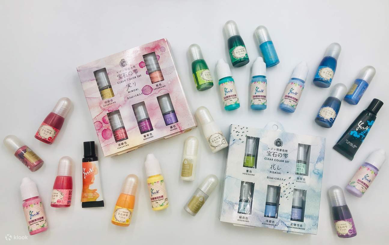 台北: 一日饰品设计师 DIY 手作课程 (UV发饰&吊饰系列)