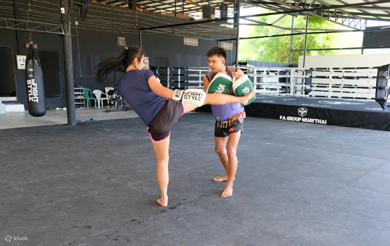 Muay Thai Class by F.A. Group Muay Thai Gym