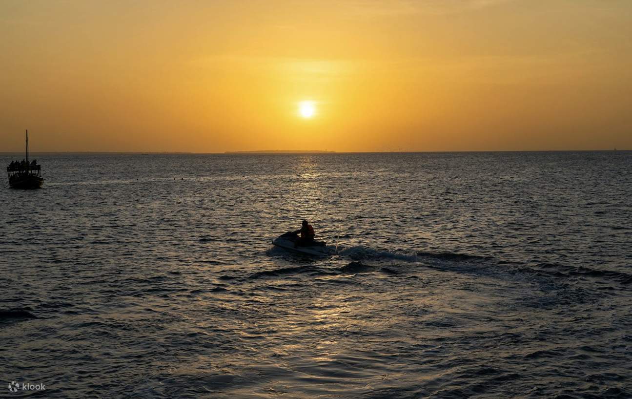 Playa Baga: Paseo en moto acuática
