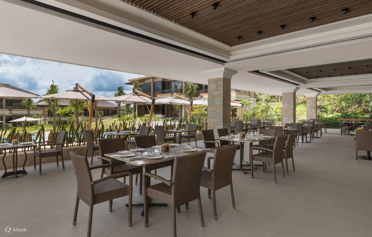 Anila Poolside Restaurant