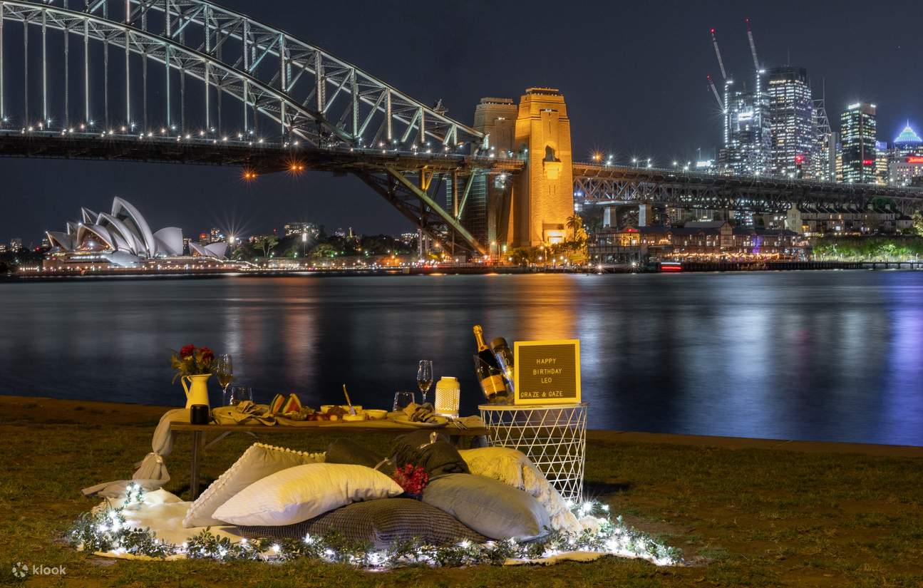 Blues Point Privates Luxus-Picknick-Erlebnis bei Nacht