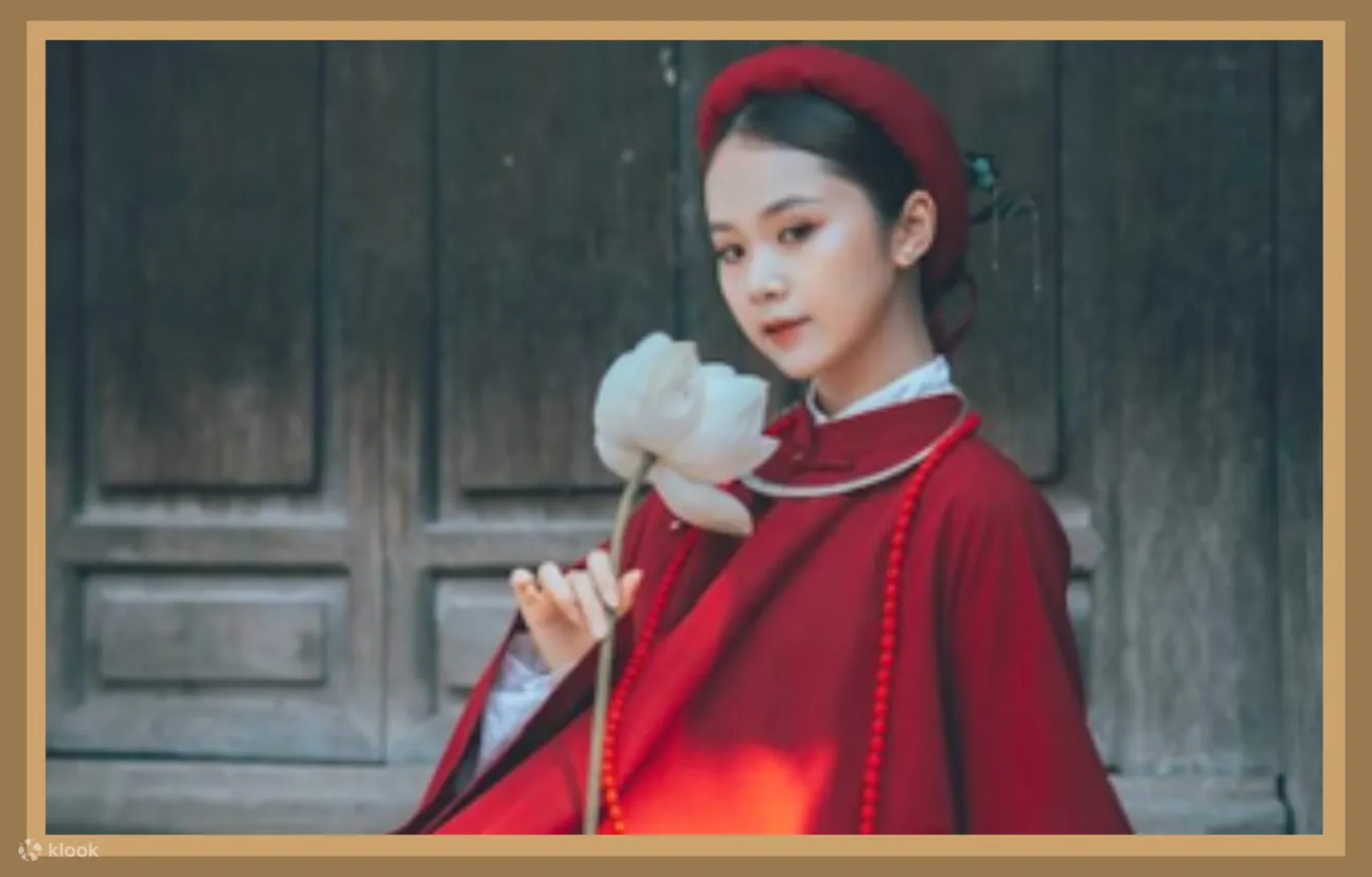 有莲花的女孩