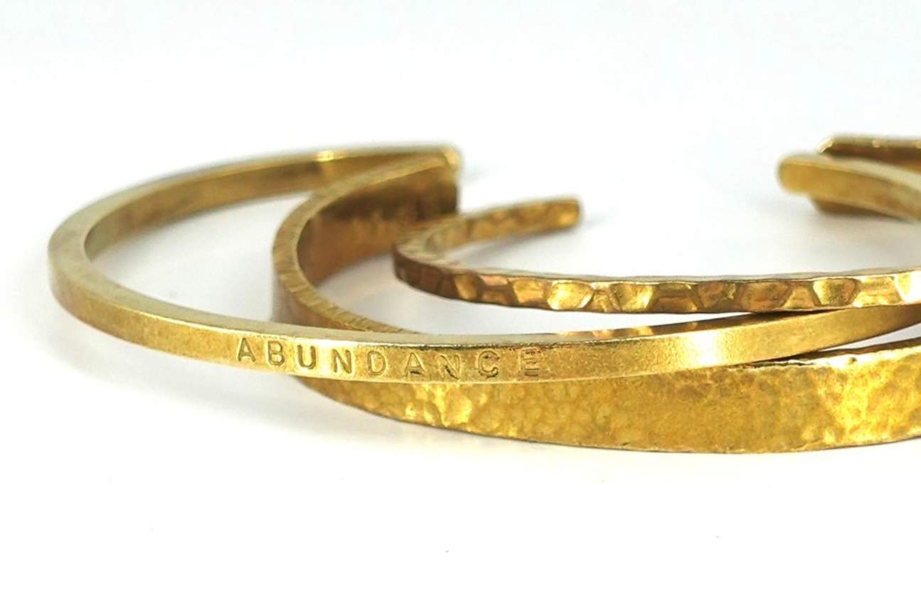 Tainan: LYNLI STUDIO Taller de orfebrería de Lee Ni Diseño