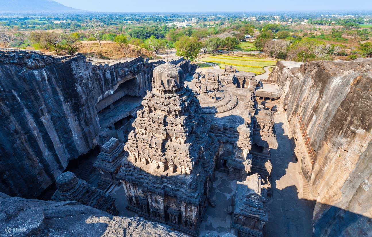 Tiket Masuk Ellora Caves dengan Pemandu Opsional