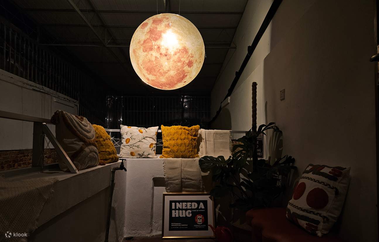 สุดยอดประสบการณ์คลาสเรียนชิมวิสกี้และบาร์ในปีนัง