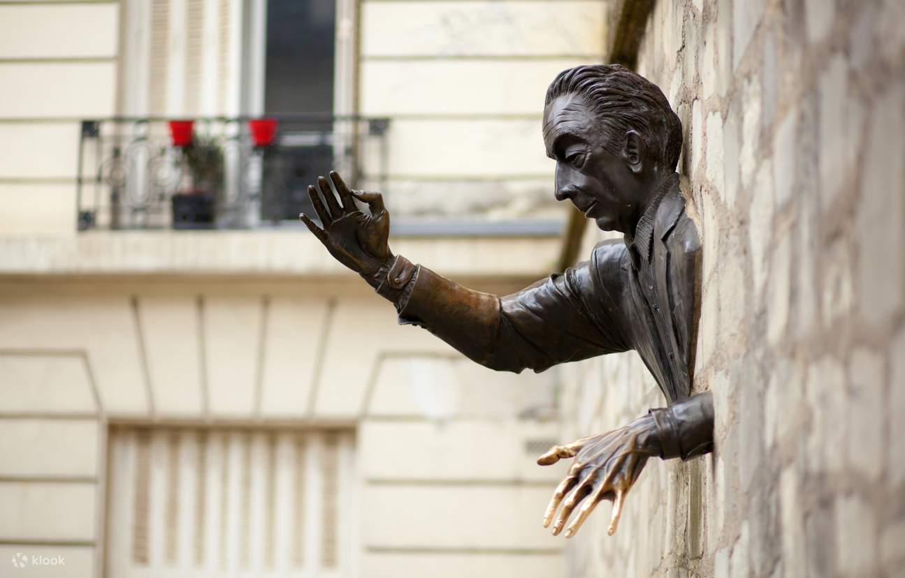 Montmartre Self Guided Walking Tour with an APP - Klook United Kingdom