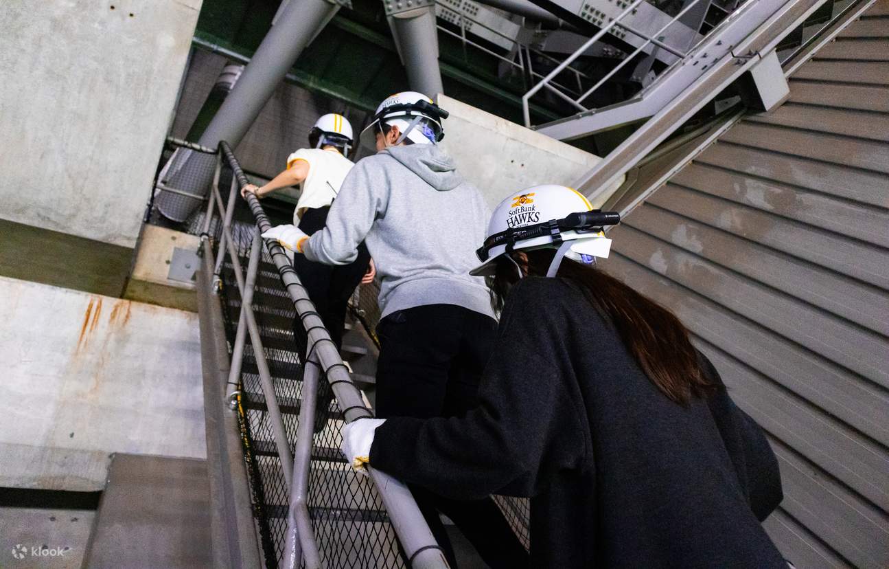 ประสบการณ์ SoftBank Hawks MIZUHO PayPay DOME FUKUOKA