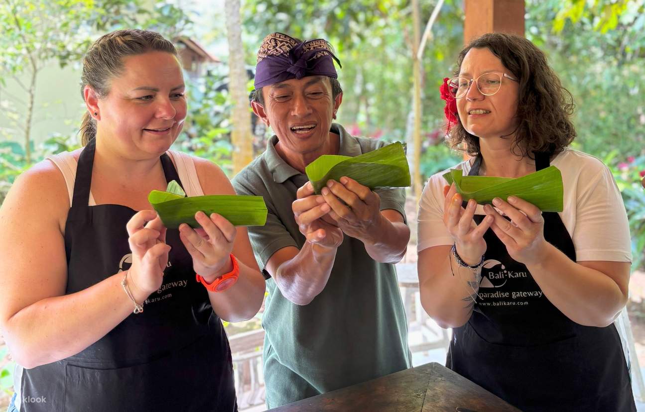 Pengalaman Kampung Gunung Tersembunyi