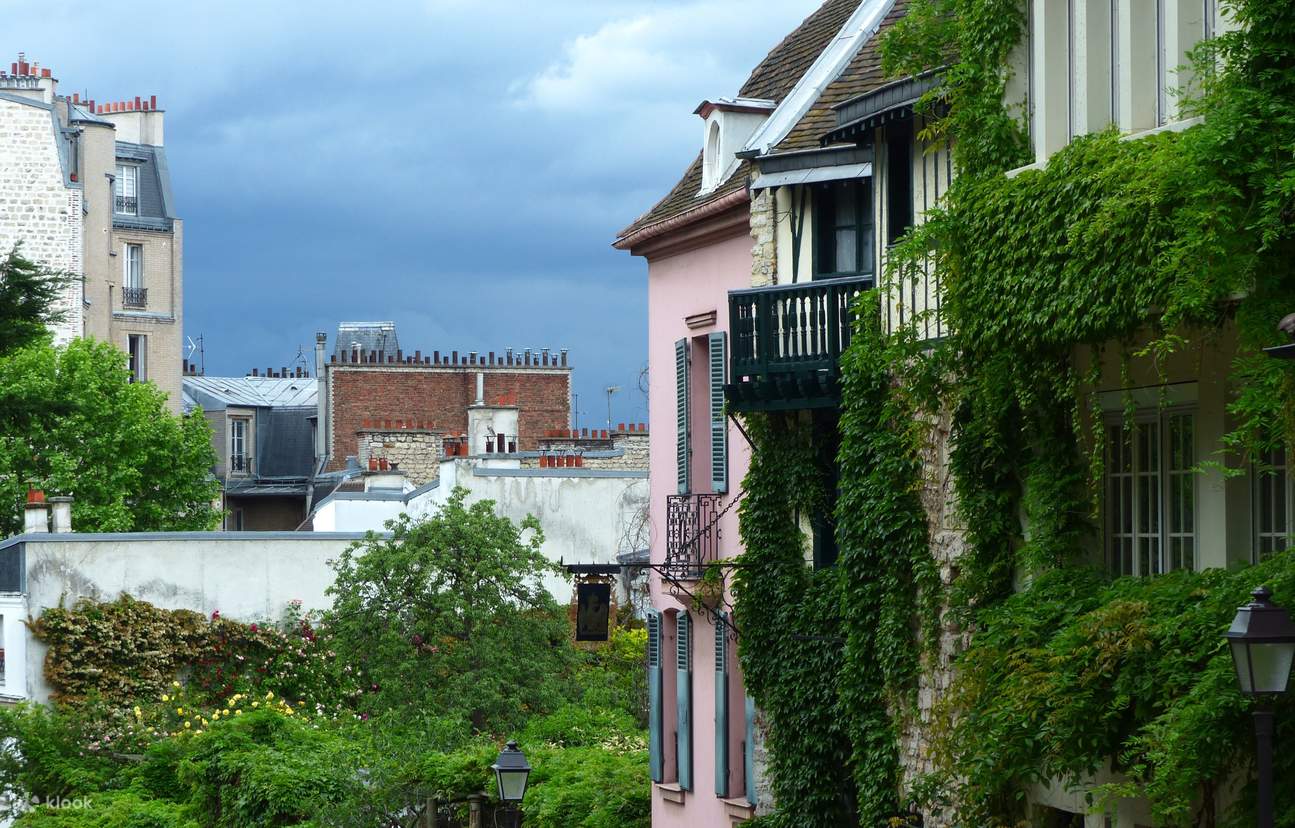 Montmartre Self Guided Walking Tour with an APP - Klook