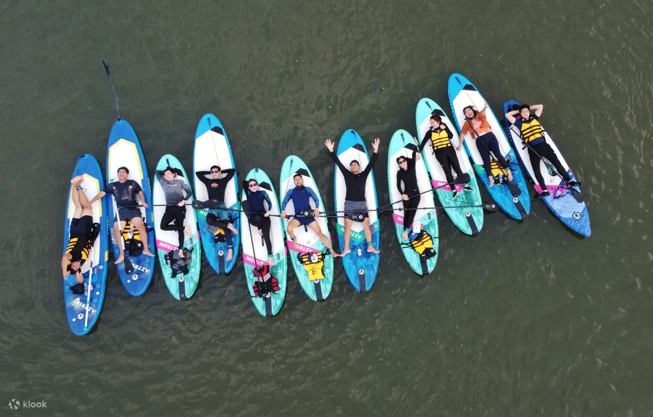Paddle More Thailand 在北碧府的 SUP 水上活动