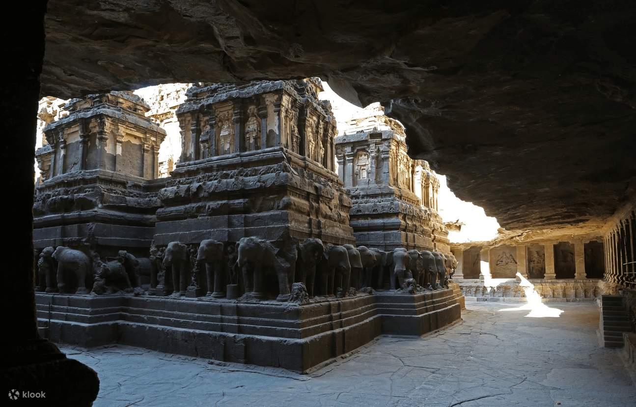 Tiket Masuk Ellora Caves dengan Pemandu Opsional