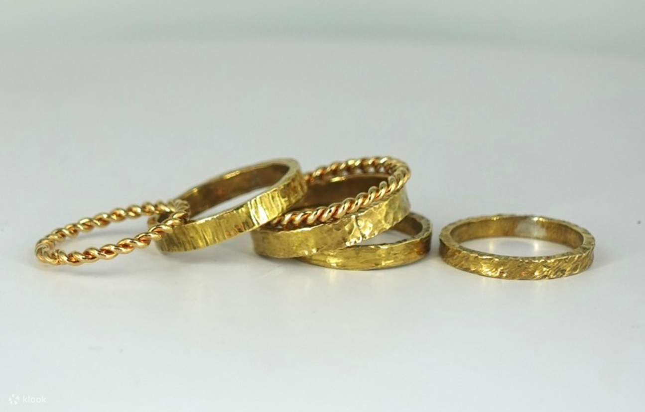 Tainan: LYNLI STUDIO Taller de orfebrería de Lee Ni Diseño