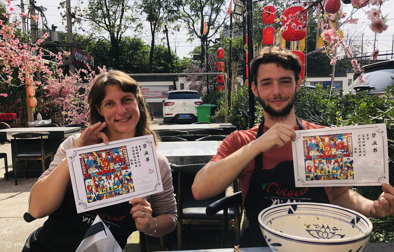 คลาสเรียนทำบะหมี่ Biang Biang ในซีอาน พร้อมเยี่ยมชมตลาด - Eatwith