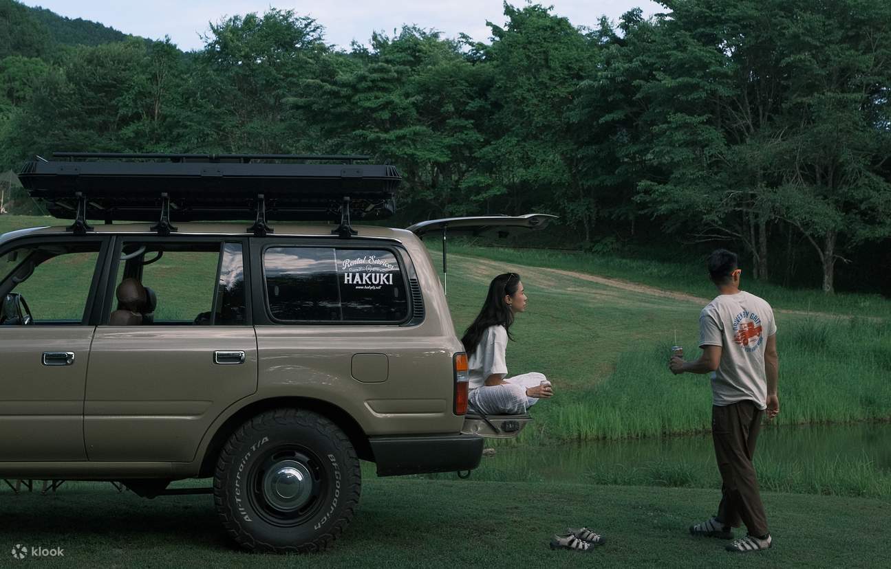 Toyota Land Cruiser 80 Classic Rooftop Tent Campervan (Suitable for 4 People)