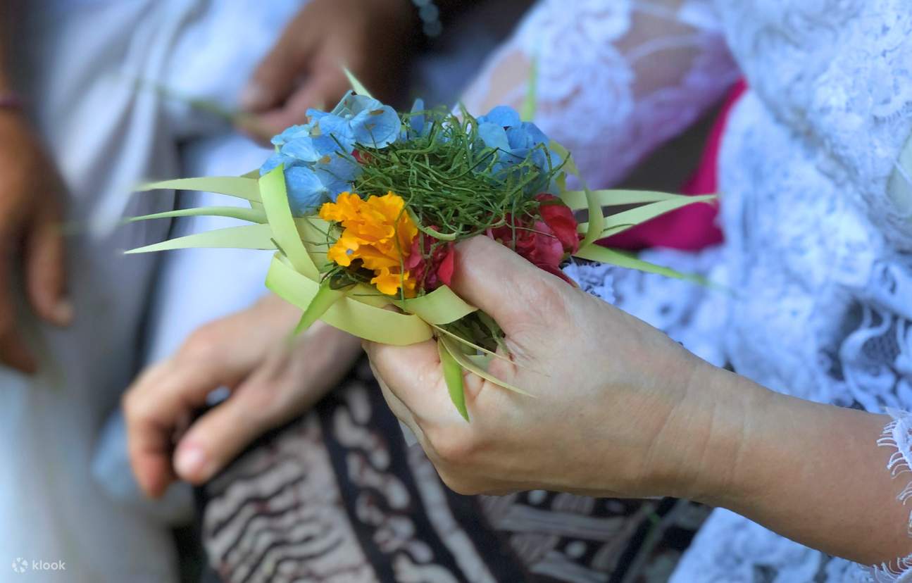 lễ vật truyền thống cho nghi lễ Bali