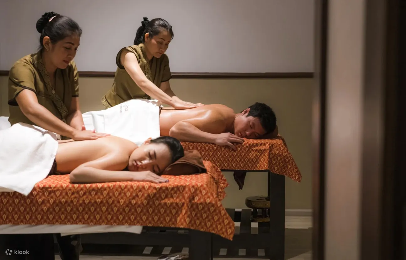 曼谷 So Thai Surawong Spa 体验