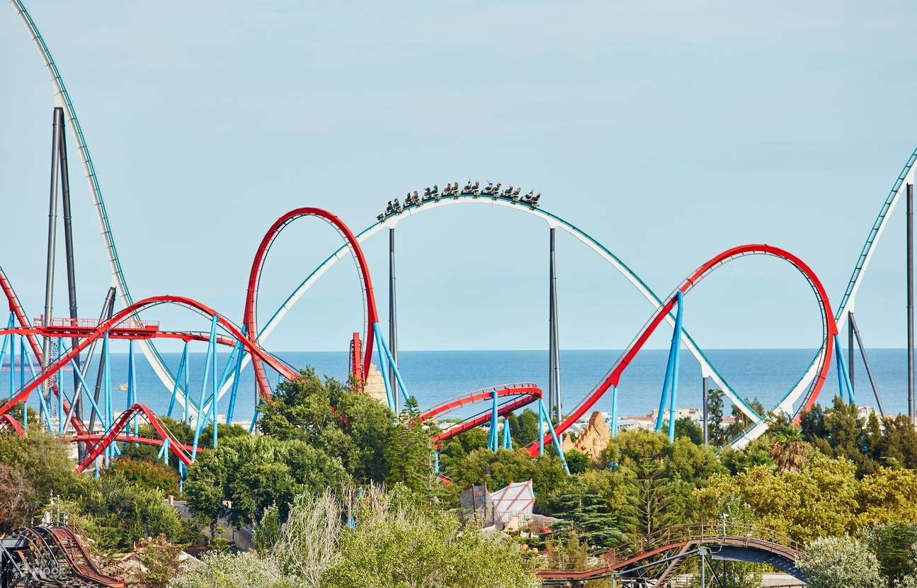 montagne russe a PortAventura Park