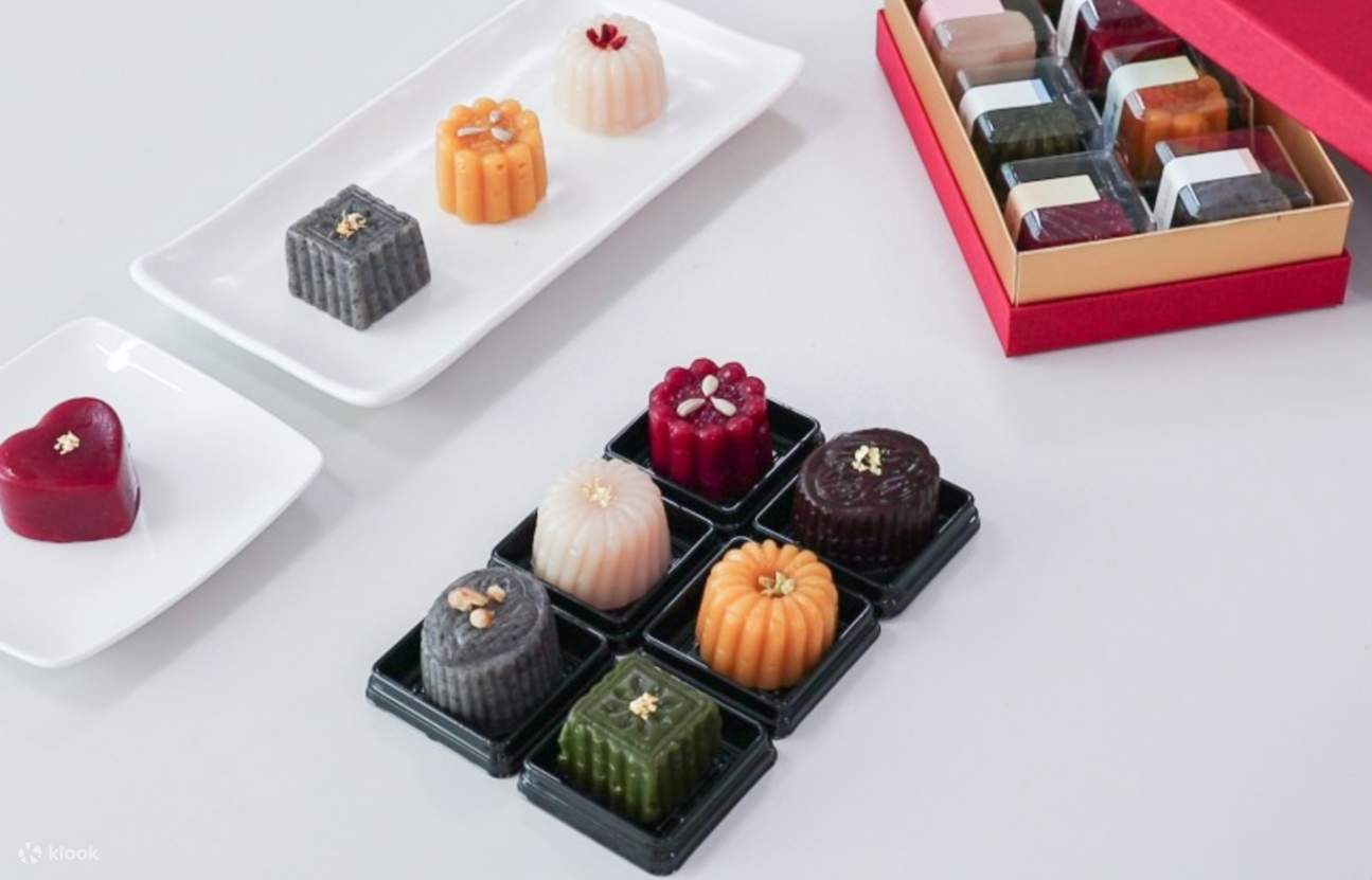 Jeli agar tradisional Korea dalam pelbagai warna