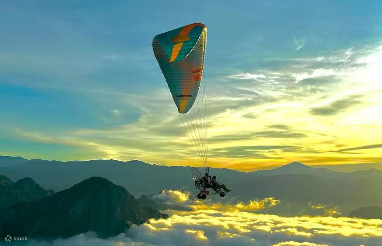 Vol en parapente à Vang Vieng