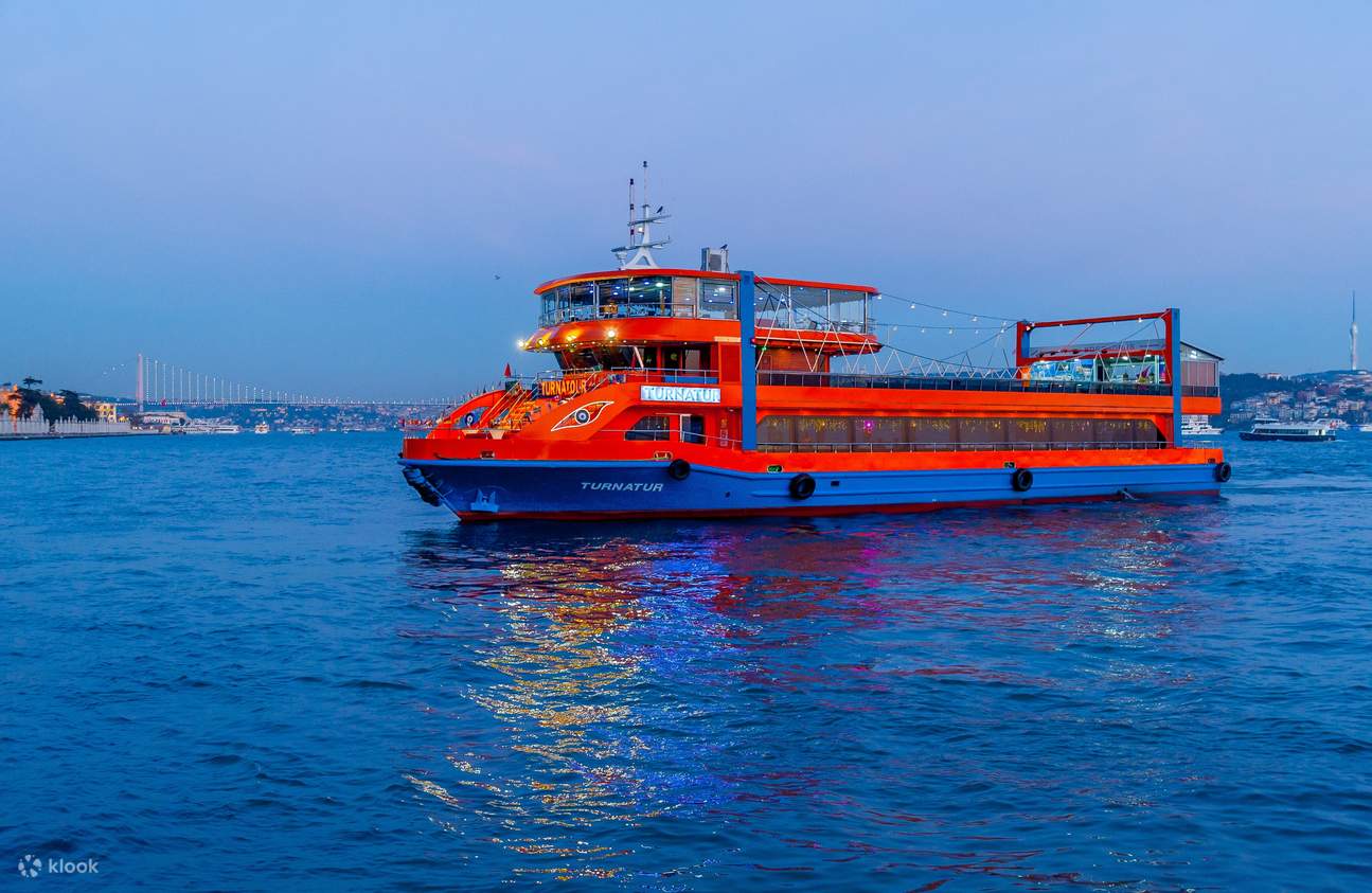 Dîner Croisière sur le Bosphore avec Turnatour