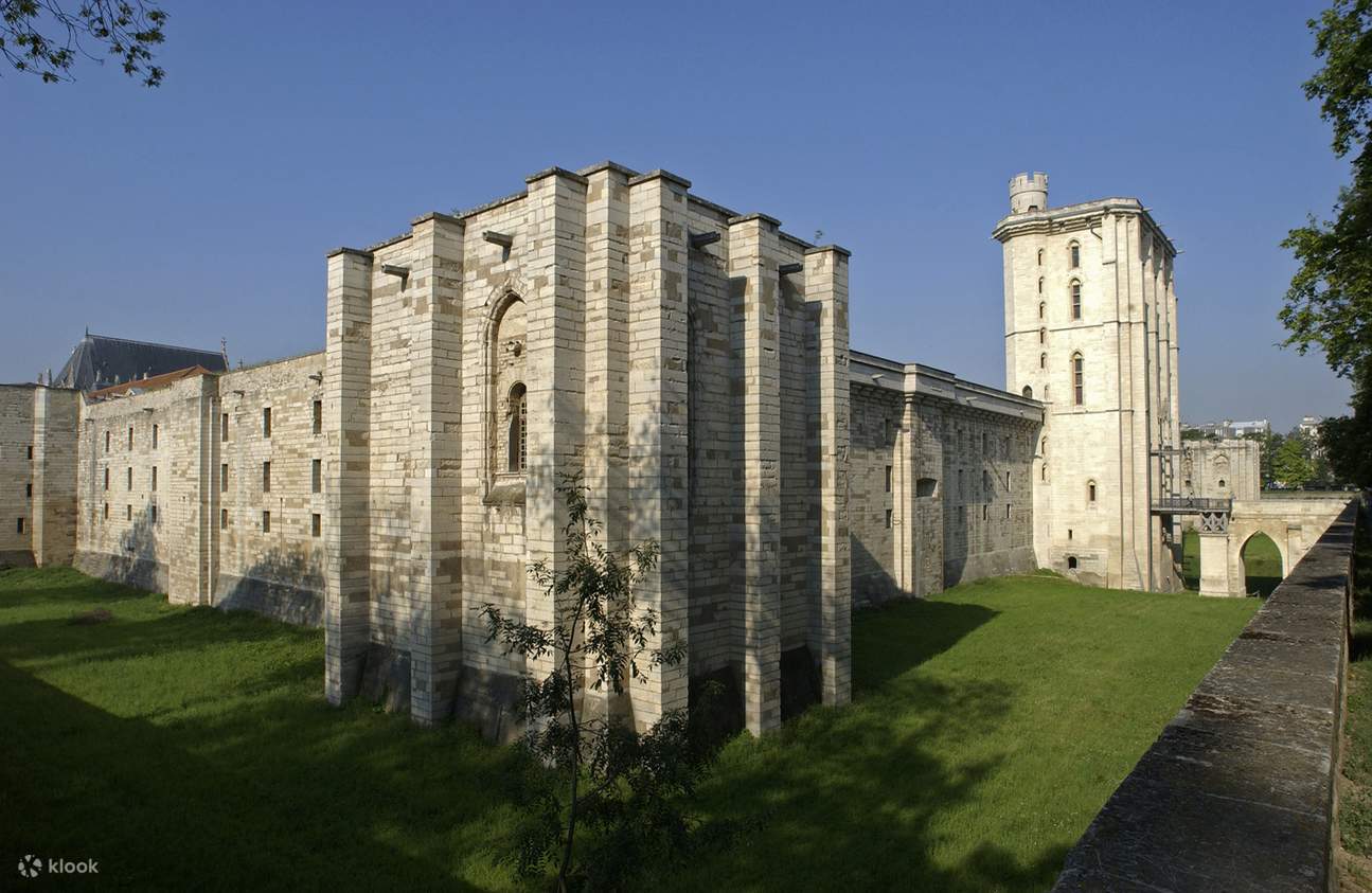 Tiket Lulus Barisan Château de Vincennes