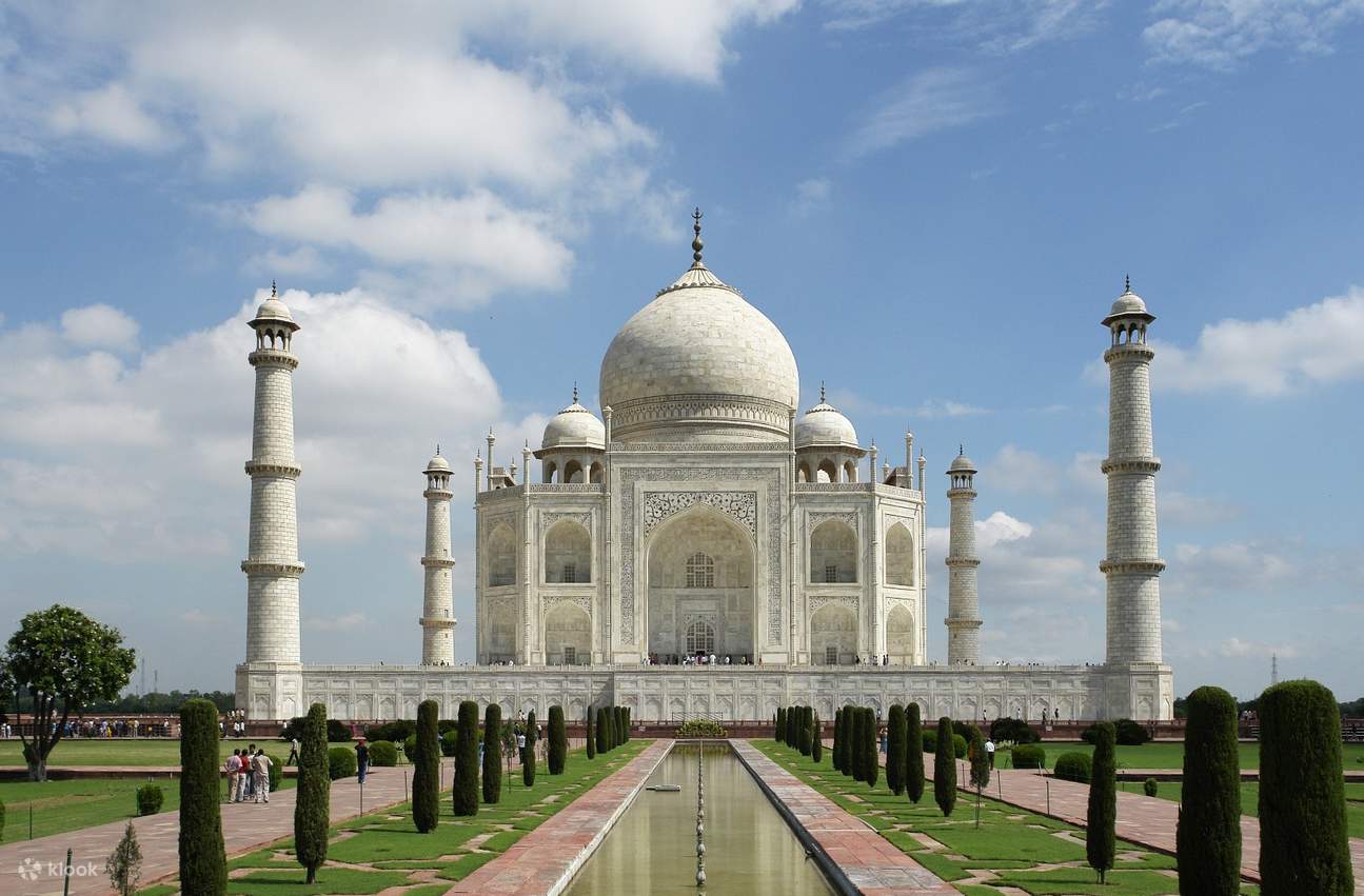 Mathura Vrindavan, Taj Mahal & Agra City Private Day Tour from Delhi, India  - Klook Việt Nam