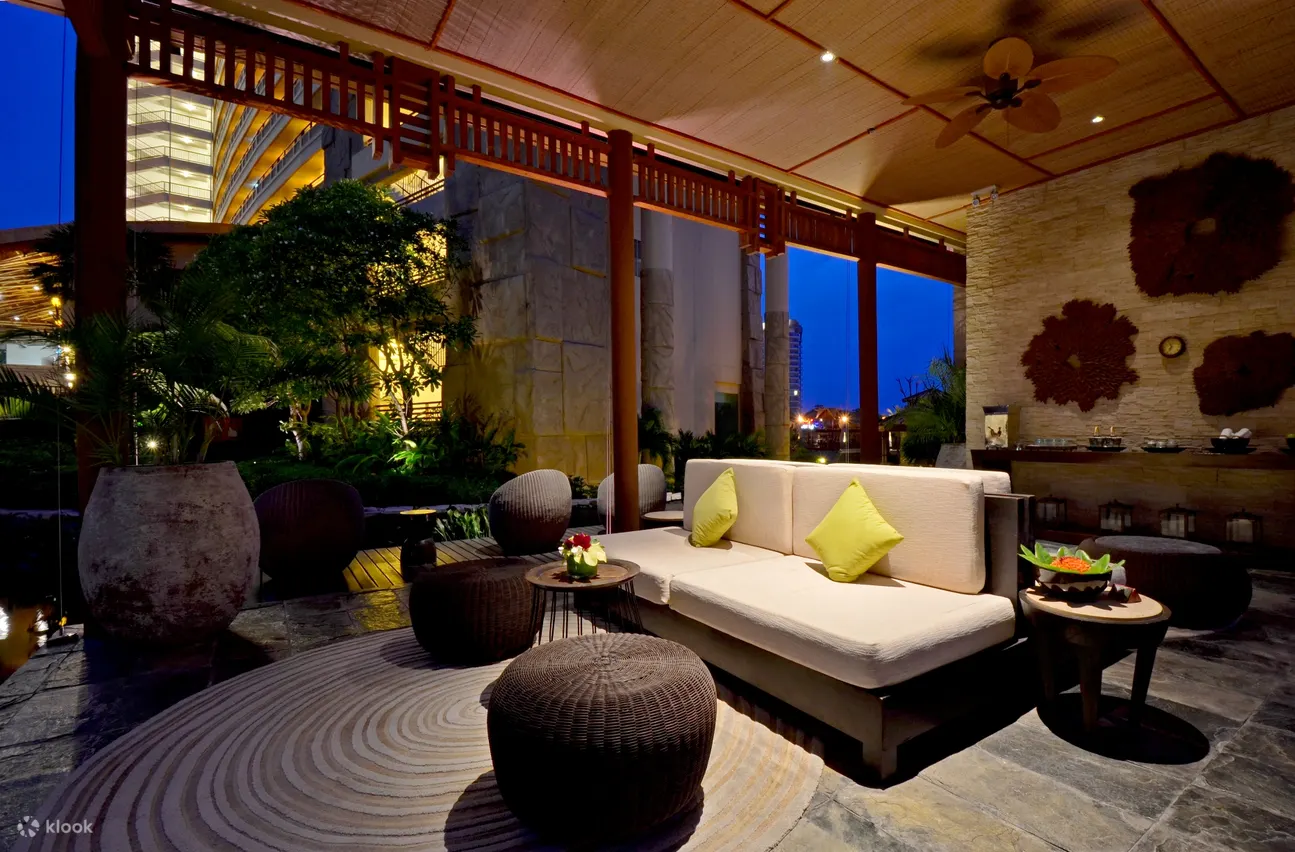 芭堤雅盛泰澜水疗中心 (Centara Spa Pattaya)