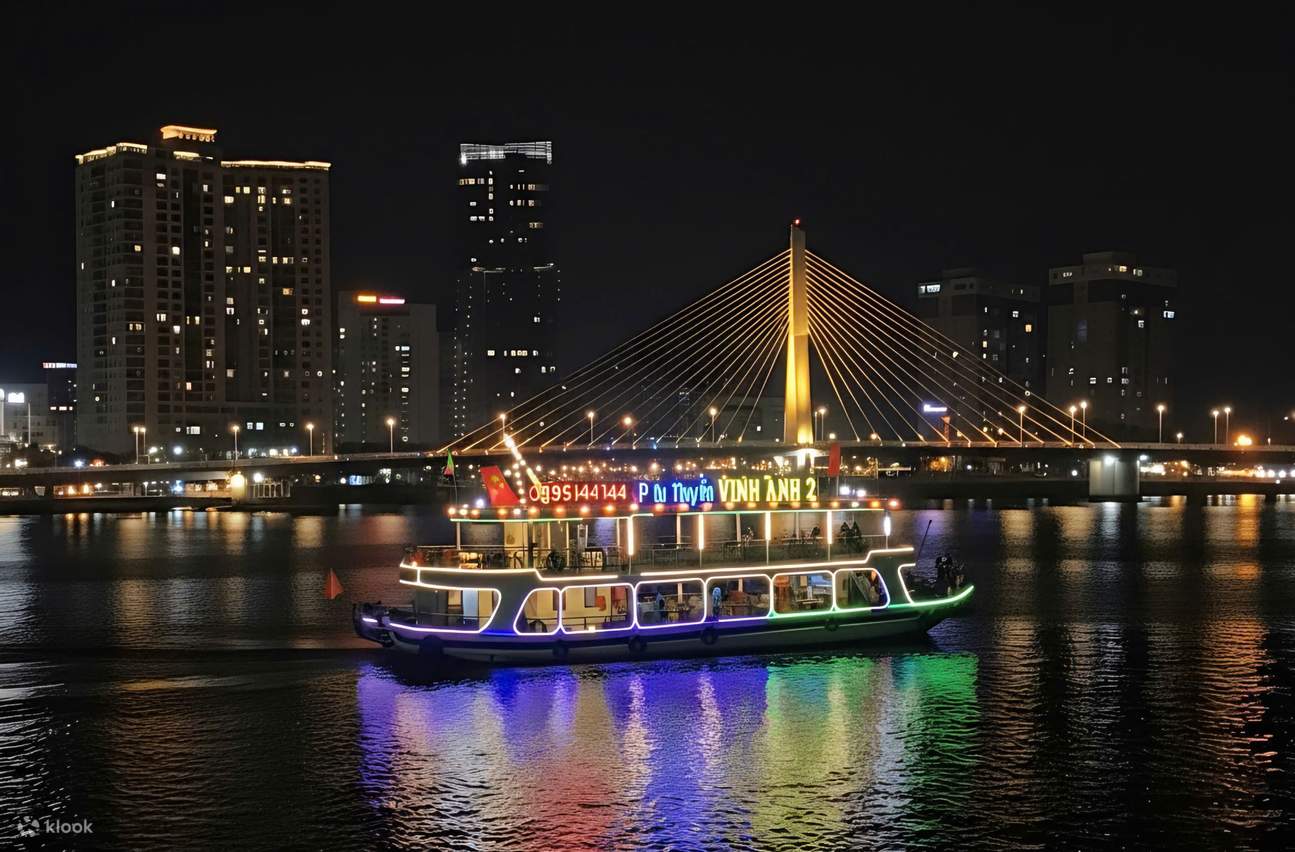 Vé Du Thuyền Vĩnh Anh Khám Phá Sông Hàn Về Đêm ở Đà Nẵng