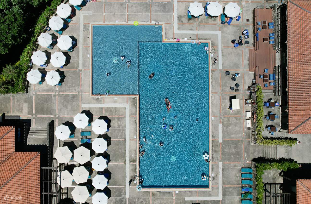 Club Med Kabira泳池