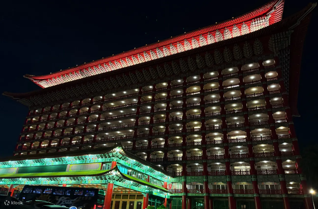 台北夜游微醺双层巴士